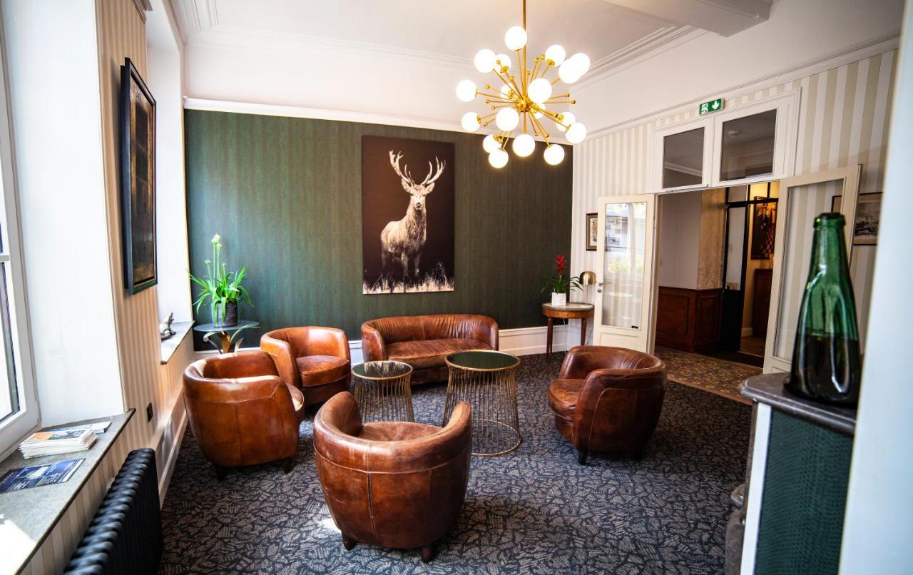Logis Hotel & Restaurant - Les Hauts De Montreuil Montreuil  Exteriör bild