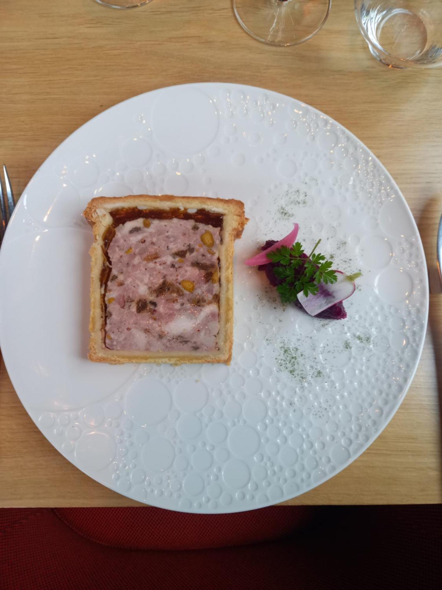 Logis Hotel & Restaurant - Les Hauts De Montreuil Montreuil  Exteriör bild