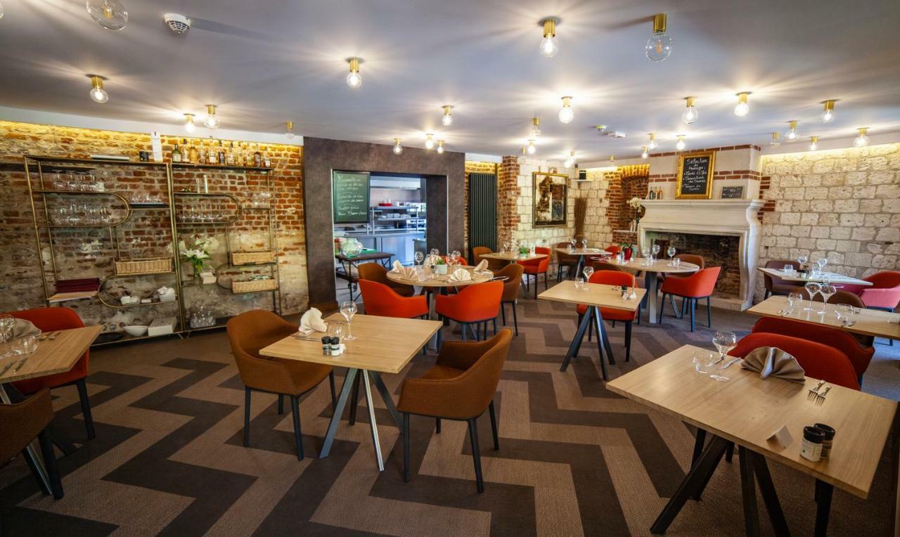 Logis Hotel & Restaurant - Les Hauts De Montreuil Montreuil  Exteriör bild